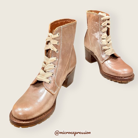 Frye Sabrina 6G GLAM Metallic Glittery Tan Combat Block Heel Lace Up Ankle Boot - Picture 16 of 16